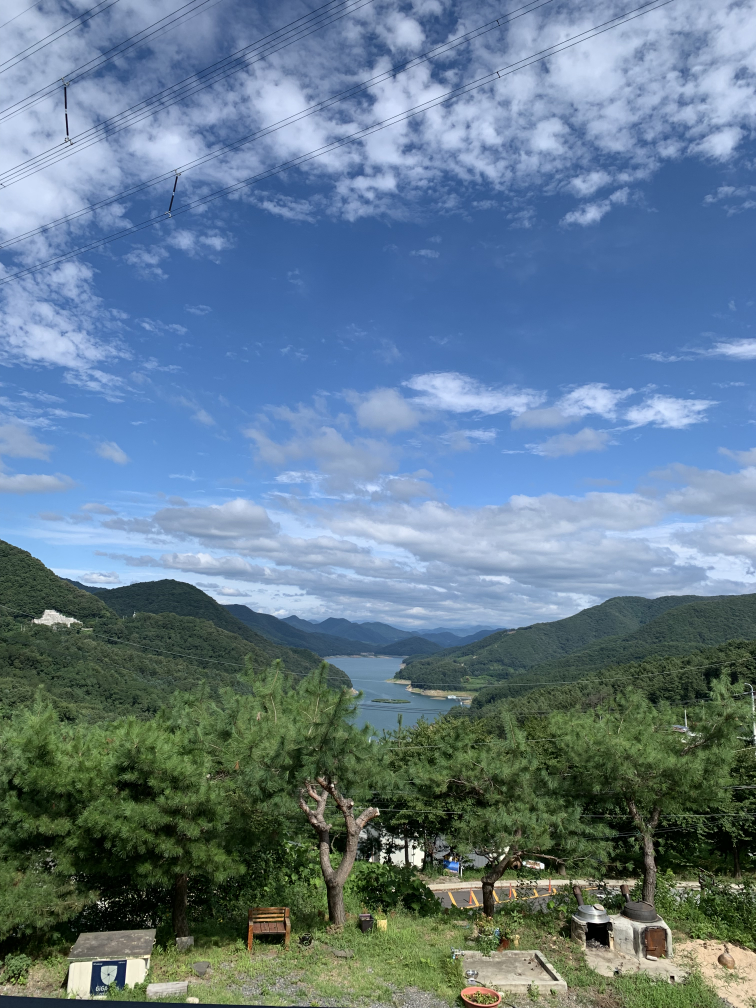Donggubakgwasuwongil (동구밖과수원길) 2