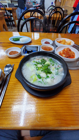 모돌이순대국 사진 3
