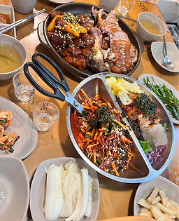 Jokbalyasijang (족발야시장) 2