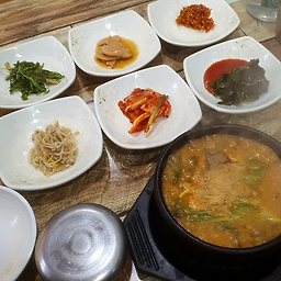 Deokjongguksu (덕종국수) 1