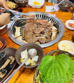 Myeongwonsutbulgalbi (명원숯불갈비) 3