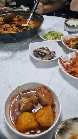 Songyeonsikdang (송연식당) 2