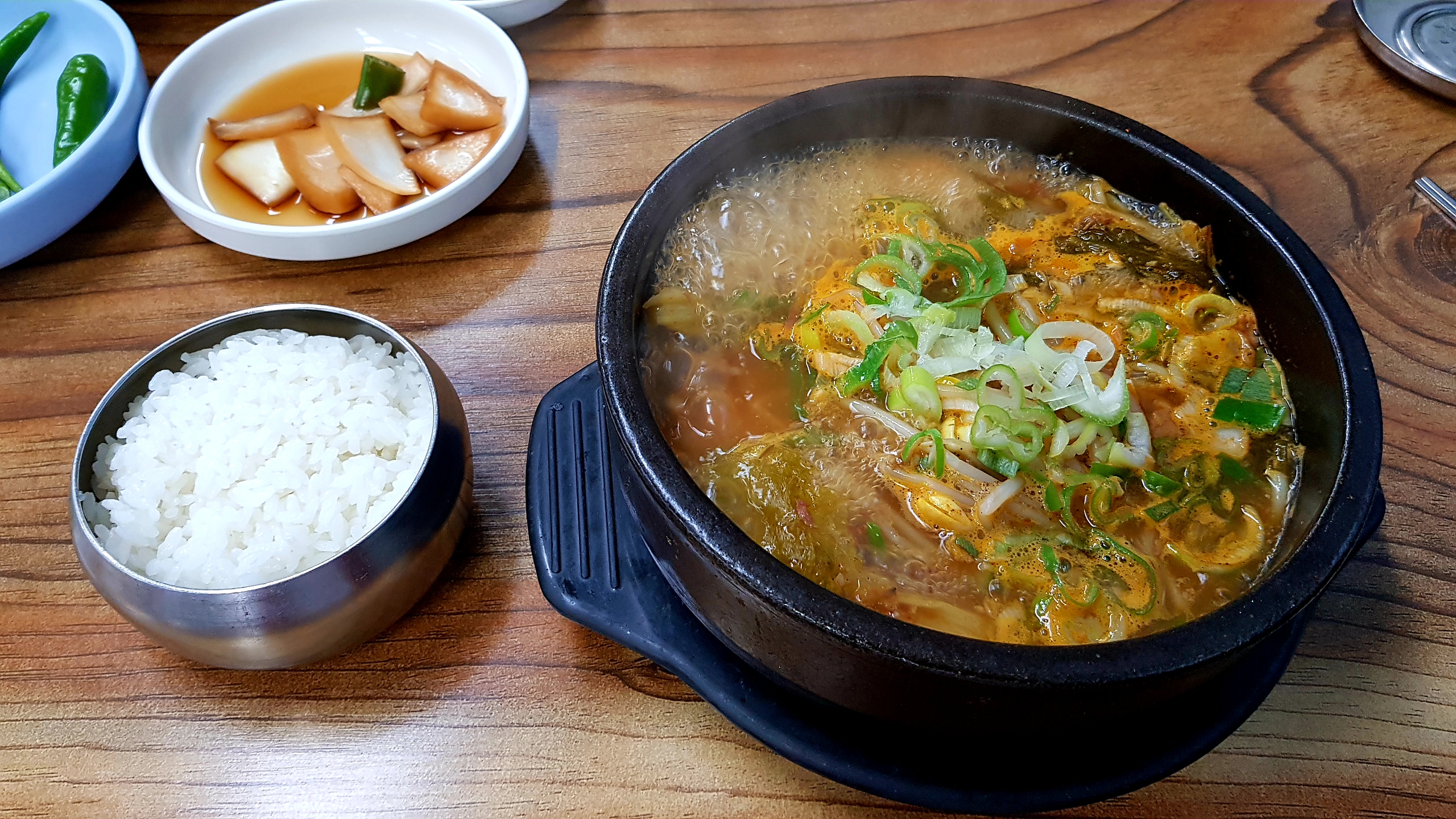 Cheongjindonghaejangguk 4