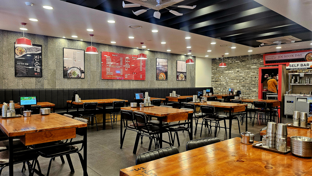 Gangchangguchapssaljinsundae (강창구찹쌀진순대) 2