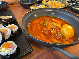 구쟁기가 김밥속에 본점 사진 8