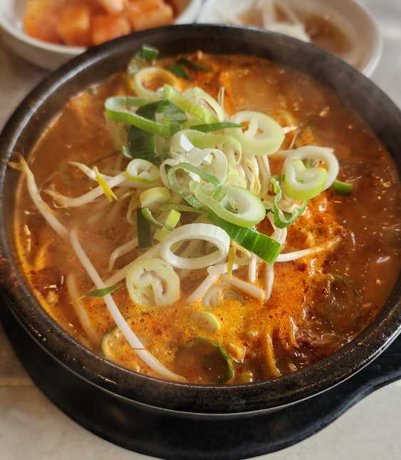 Donbaeok pajubonjeom (돈배옥 파주본점) 2