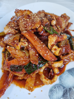 Gangreungcheonggukjang (강릉청국장) 3