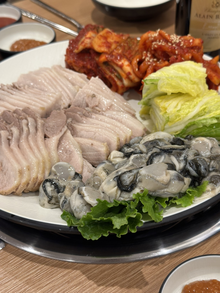 오늘보쌈칼국수 왕십리본점 사진 2