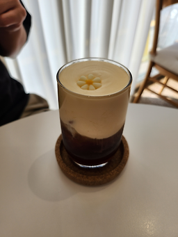 Beolseukeopi (벌스커피) 1