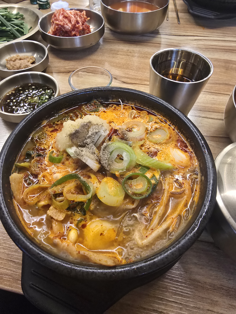 Jejumihyanghaejang (제주미향해장) 1