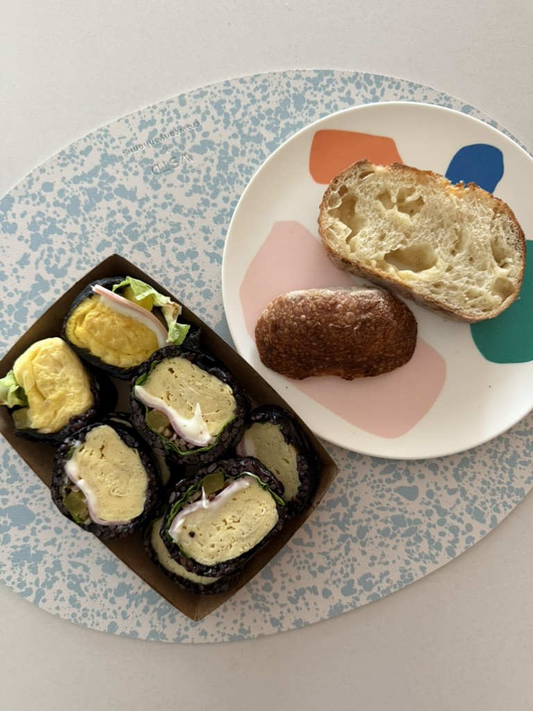 Kokkirigimbap (코끼리김밥) 2