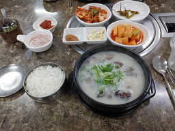 진땡이국밥 3