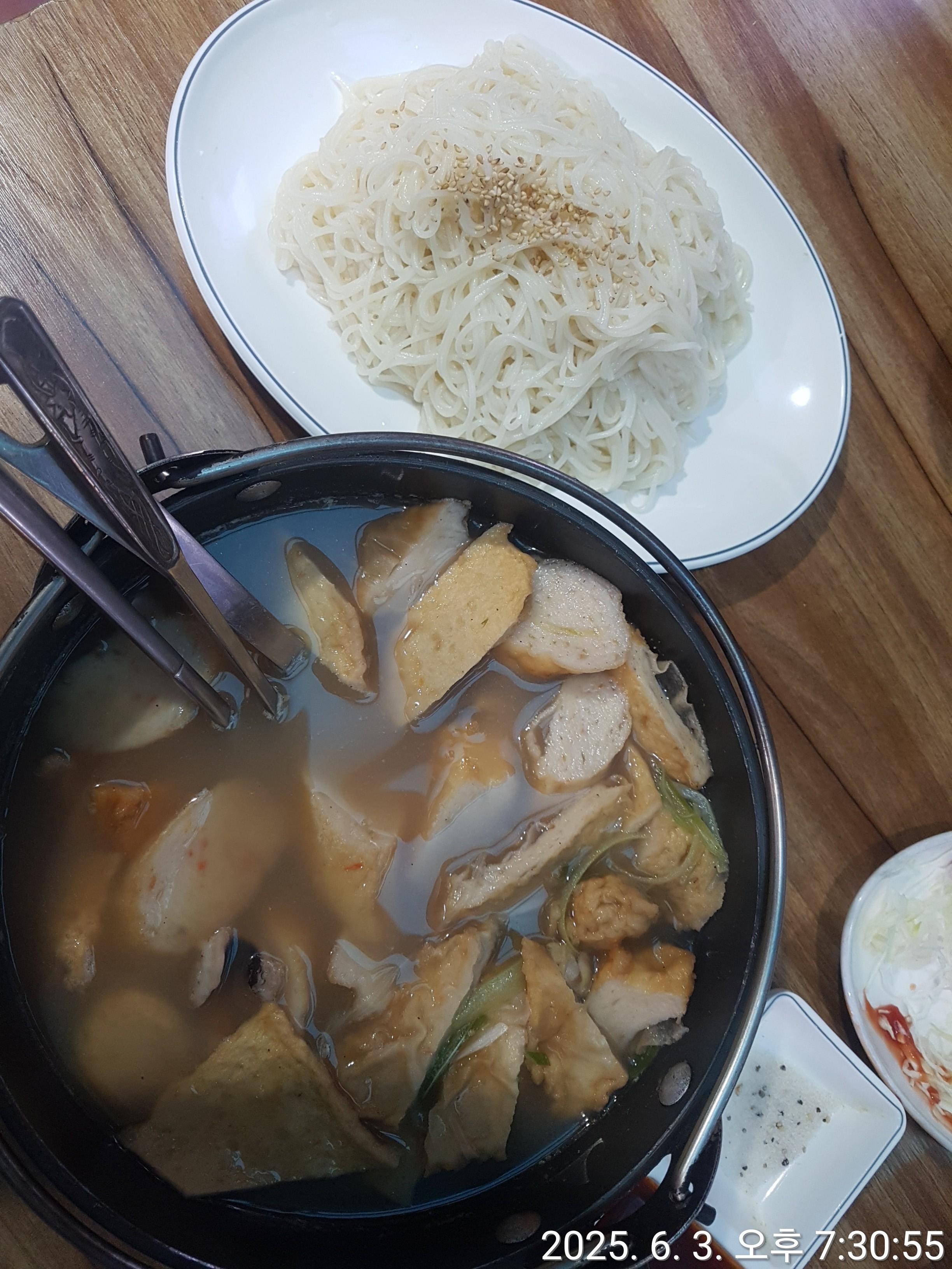 63치킨 여의도본점 사진 2
