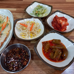 Bugoksikdang (부곡식당) 3