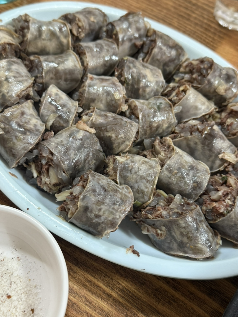 Hanyangsundaehaejangguk (한양순대해장국) 3