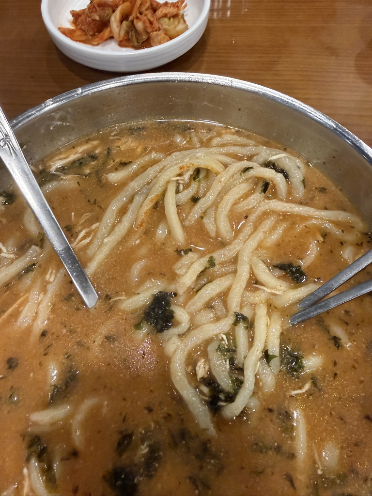 Hyeonpungdakkalguksu busansicheongjeom 5