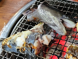 Geumgokbadajangeogui (금곡바다장어구이) 2
