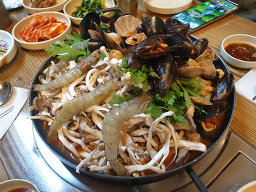 Oseobangne (오서방네) 2