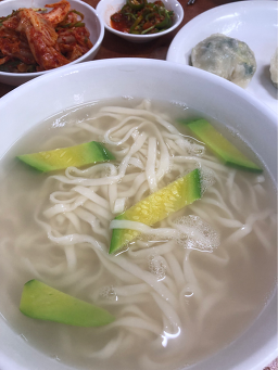 Jangwonsonkalguksu 4
