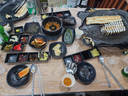Hangarijangeo (항아리장어) 1