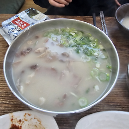Daegyeongsikdang (대경식당) 2