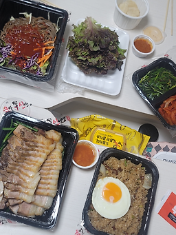 Jokbalsinseonsaeng (족발신선생) 3