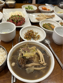 Haedameunbeoseotjeongol (해담은버섯전골) 1