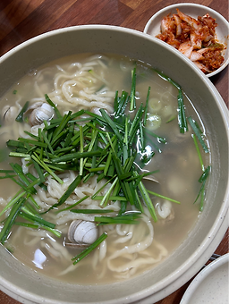 Ossisonkalguksu (오씨손칼국수) 3
