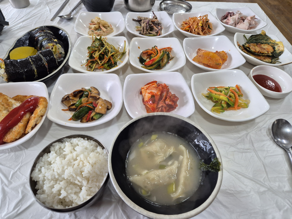 Geumsaemgadeun (금샘가든) 3