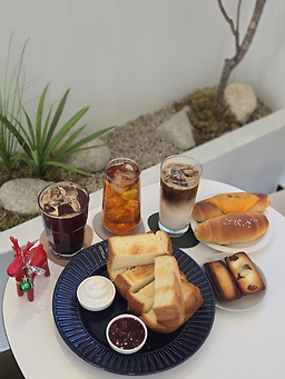 Kape doson (카페 도손) 1