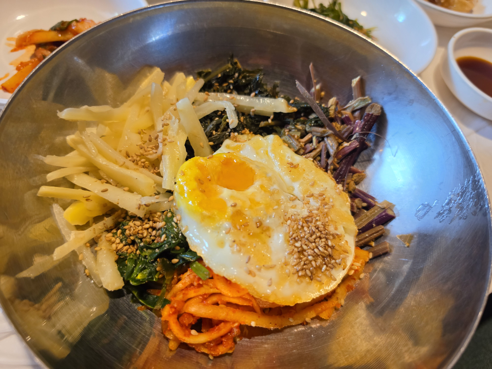 Tohamminsoksikdang (토함민속식당) 1