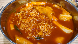 Kkamangjongibap munseongjeom (까망종이밥 문성점) 3