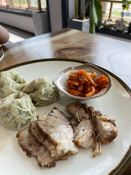 Myeongnyangkalguksu (명량칼국수) 2