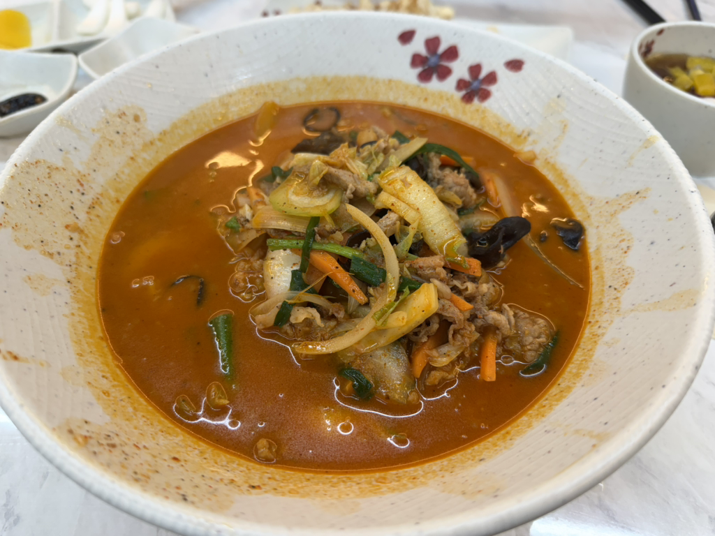Jinjjamppong (진짬뽕) 2