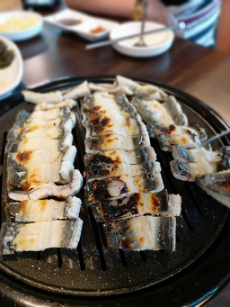 Donggangpungcheonminmuljangeo (동강풍천민물장어) 3