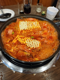 항아리김치찌개 1