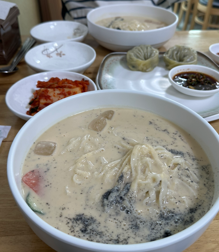 Daehongbajirakkalguksu 2