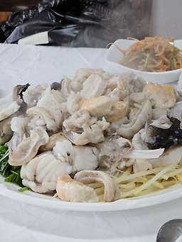 백년복집 1