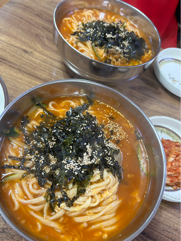 명산식당 1