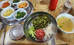 Muljanggusikyuksikdang (물장구식육식당) 2