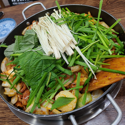 Donghwachon (동화촌) 1