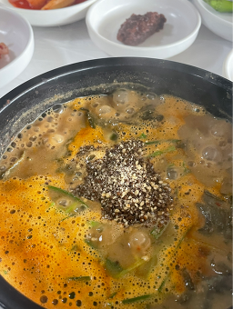 산골우렁추어탕 1