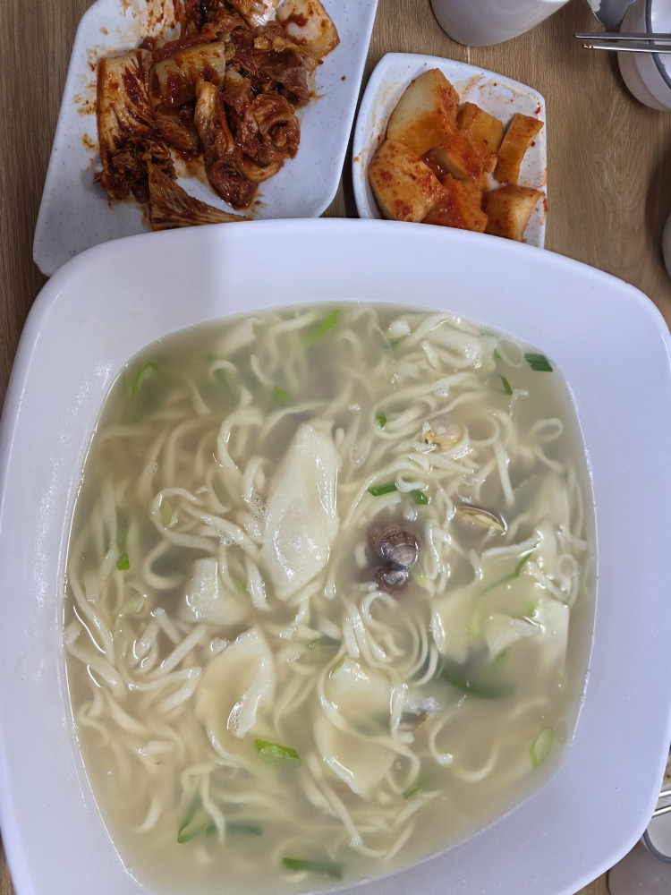Baekmyeongaekalguksu (백명애칼국수) 1