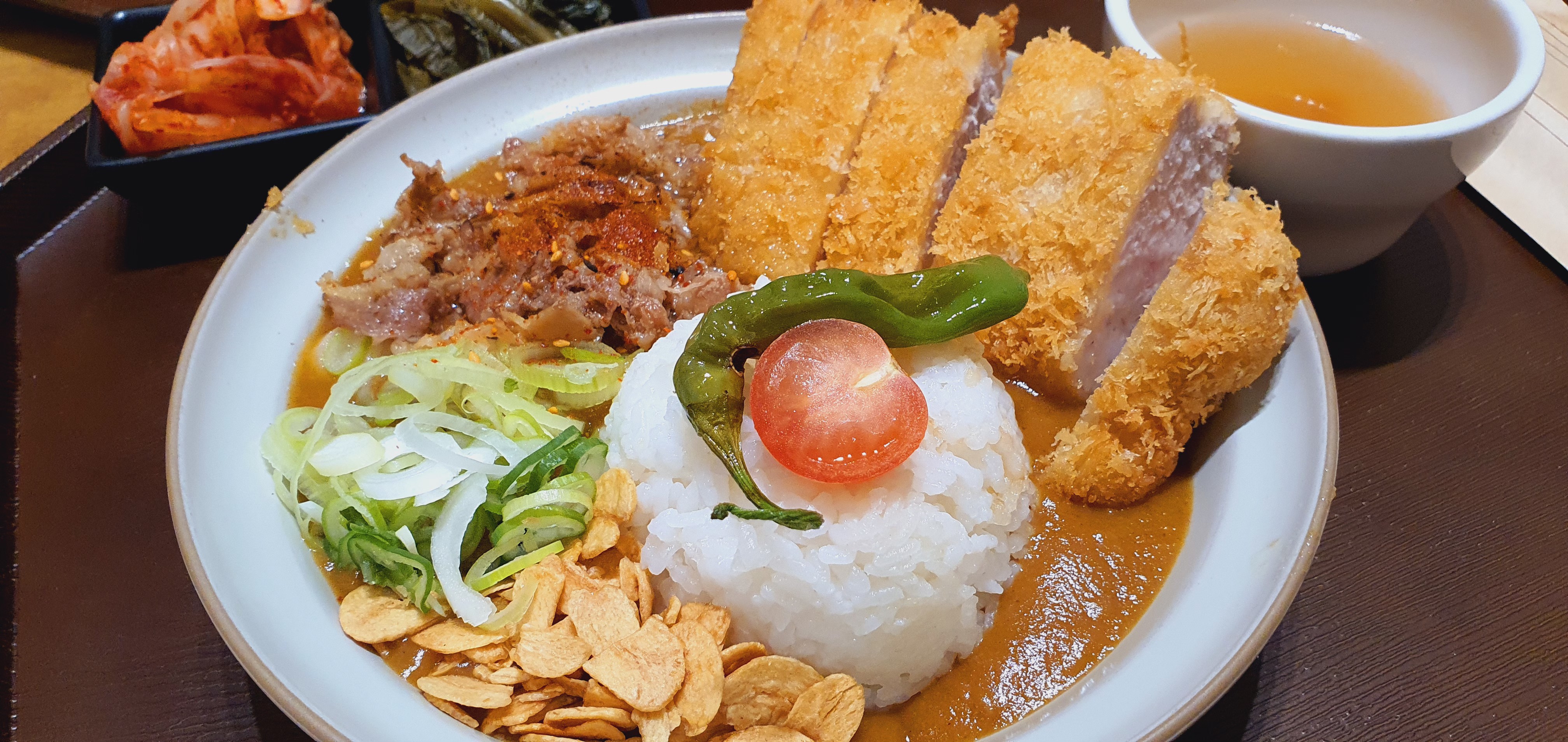 흥도식당 판교점 대표 사진