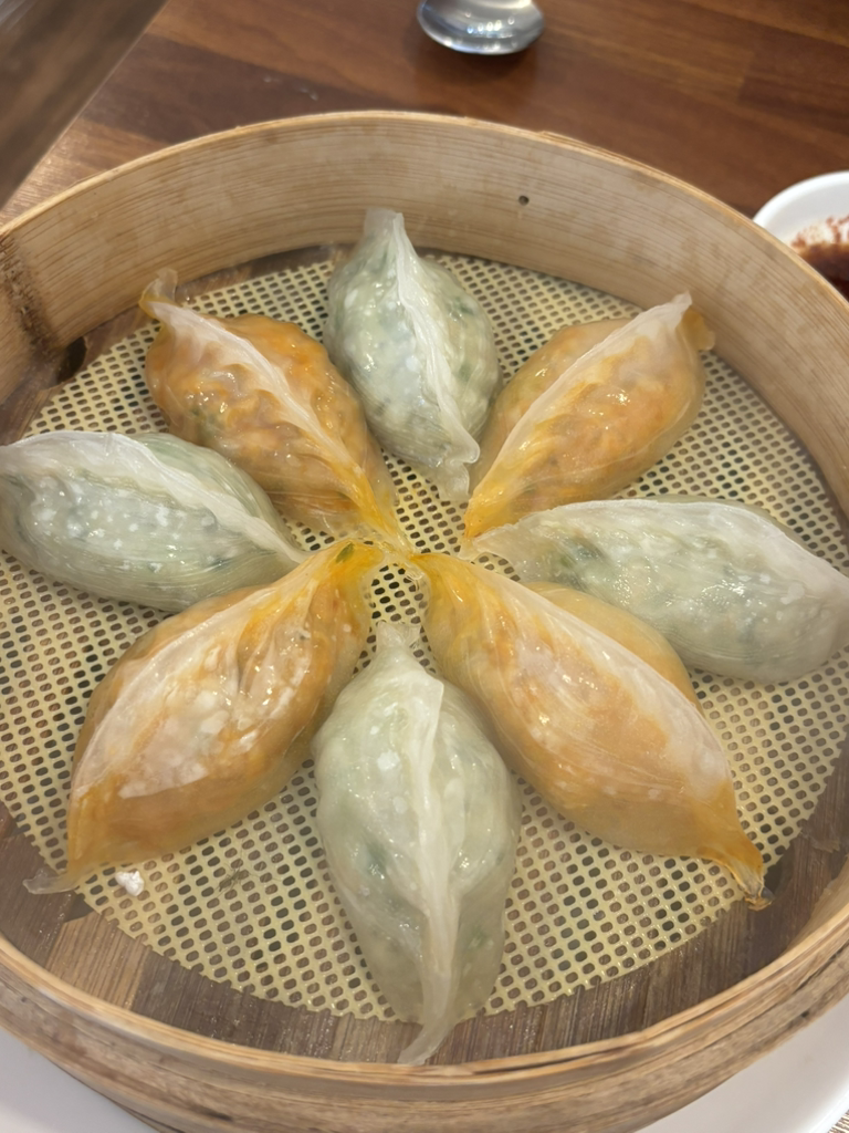 Namcheonhaemulwangkalguksu (남천해물왕칼국수) 1