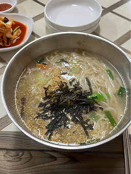 행복실비칼국수 1