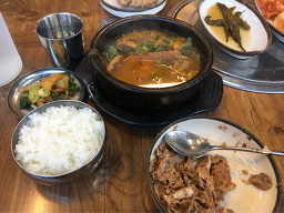 한동감자탕순대국 1
