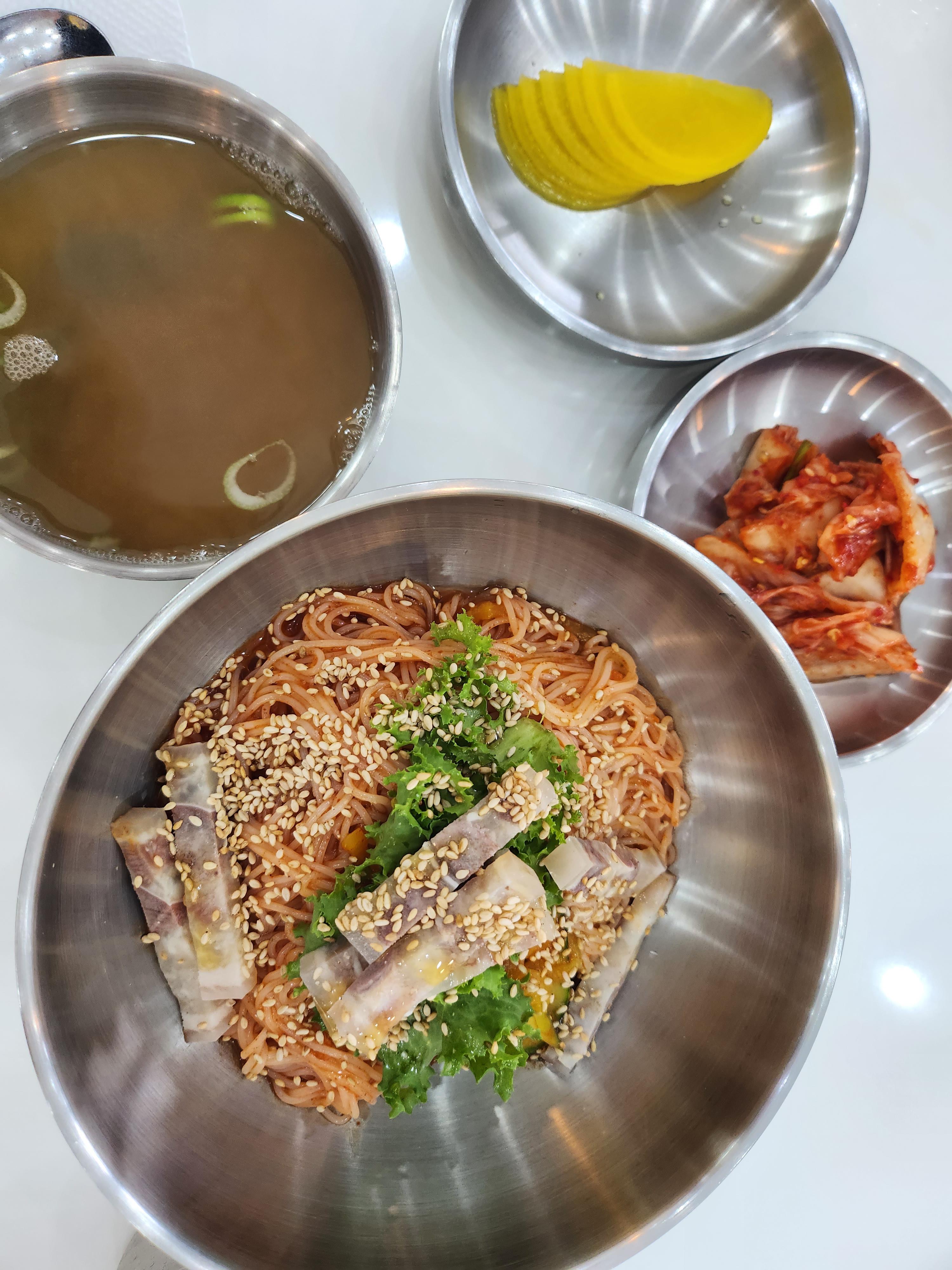 Guksugihaeng buseongjeom (국수기행 부성점) 2