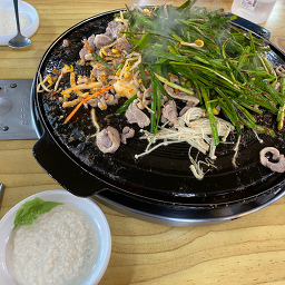 Gamgolori eojeongjikyeongjeom (감골오리 어정직영점) 3