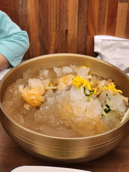 Gimseondwaejigukbap 4